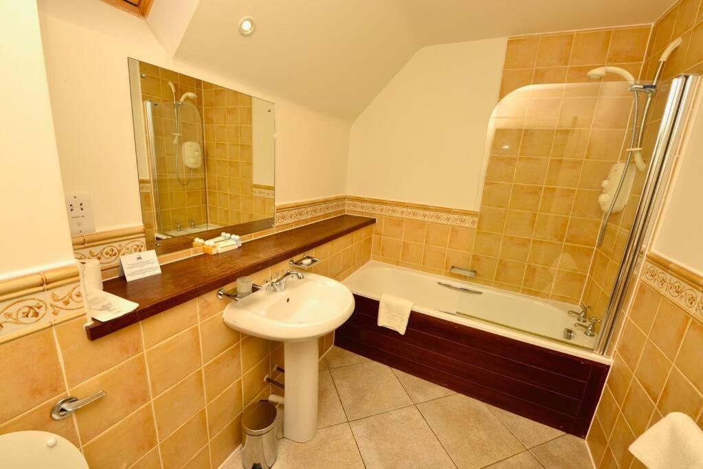 Ryder Cup Lodge Duchally - Free Access To Leisure Club Swimming Pool Hot Tub Steam Room - Starlink Satellite Internet - Sky Glass Now Dog Friendly For 2025 Auchterarder Exteriér fotografie